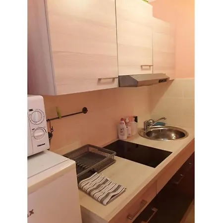דירה Sea View With Terrace Kitchen