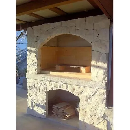 דירה Sea View With Terrace Kitchen